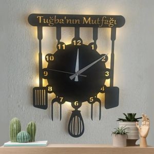 Mutfak Temalı Kişiye Özel Işıklı Duvar Saati – Şık Tasarım