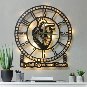 Biyoloji Öğretmeni İçin Kişiye Özel Kalp Tasarım Saat