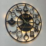 Lüks Takı ve Aksesuar Temalı Kişiye Özel Işıklı Duvar Saati - Görsel 2