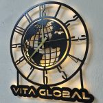 Dünya Haritası Temalı LED Işıklı Modern Duvar Saati 50x50 cm - Görsel 3