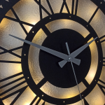 Modern Roma Rakamlı Işıklı Duvar Saati - Dekoratif Saat 50x50 cm - Görsel 4