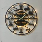 Kişiye Özel Işıklı İş Makineleri Duvar Saati – Şık ve Modern 50x50 cm - Görsel 5