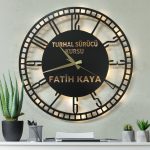 Kişiye Özel Işıklı Duvar Saati – Firma İsimli Tasarım