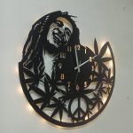Bob Marley Tasarımlı Işıklı Duvar Saati – Dekoratif ve Şık 50x50 cm - Görsel 3