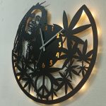 Bob Marley Tasarımlı Işıklı Duvar Saati – Dekoratif ve Şık 50x50 cm - Görsel 5
