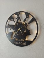 Bayan Kuaförlerine Özel İsimli ve Işıklı Duvar Saati - Görsel 3